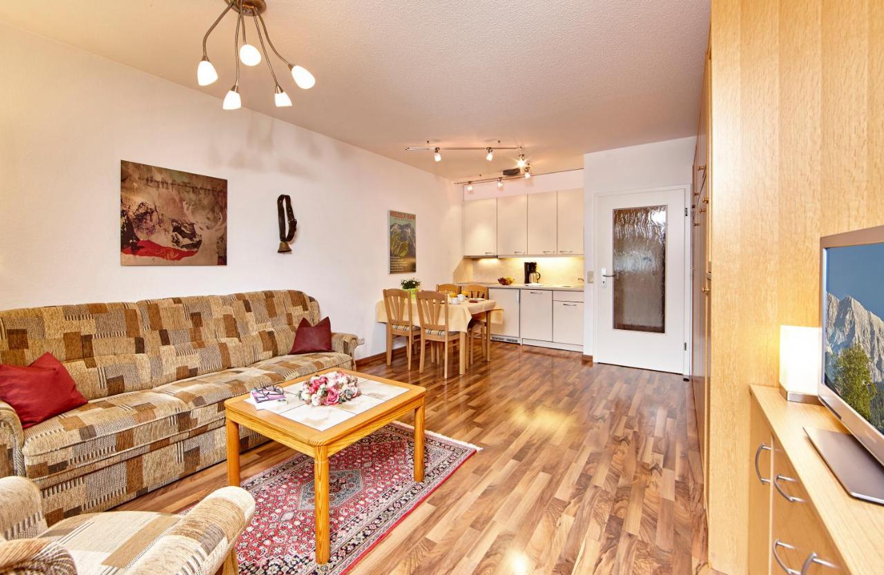 Alpenkette Apartment Гармиш-Партенкирхен Екстериор снимка