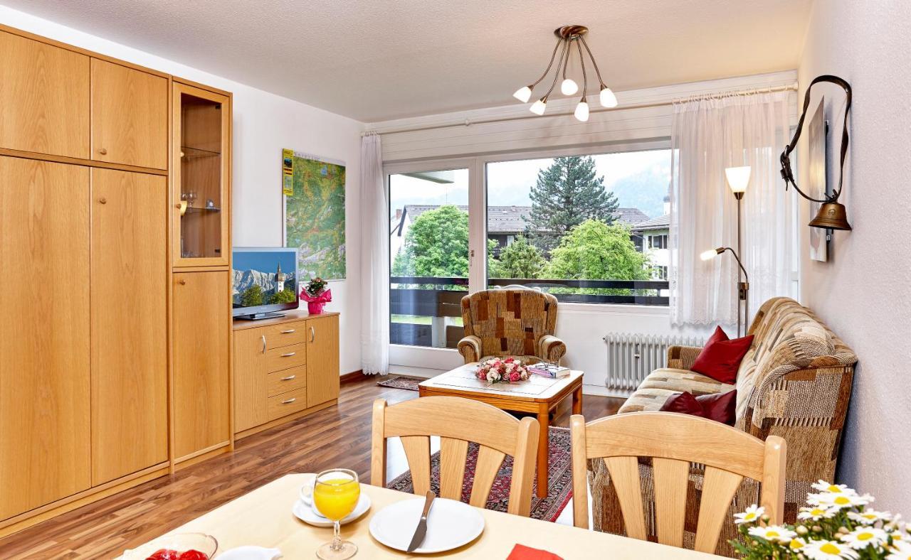 Alpenkette Apartment Гармиш-Партенкирхен Екстериор снимка