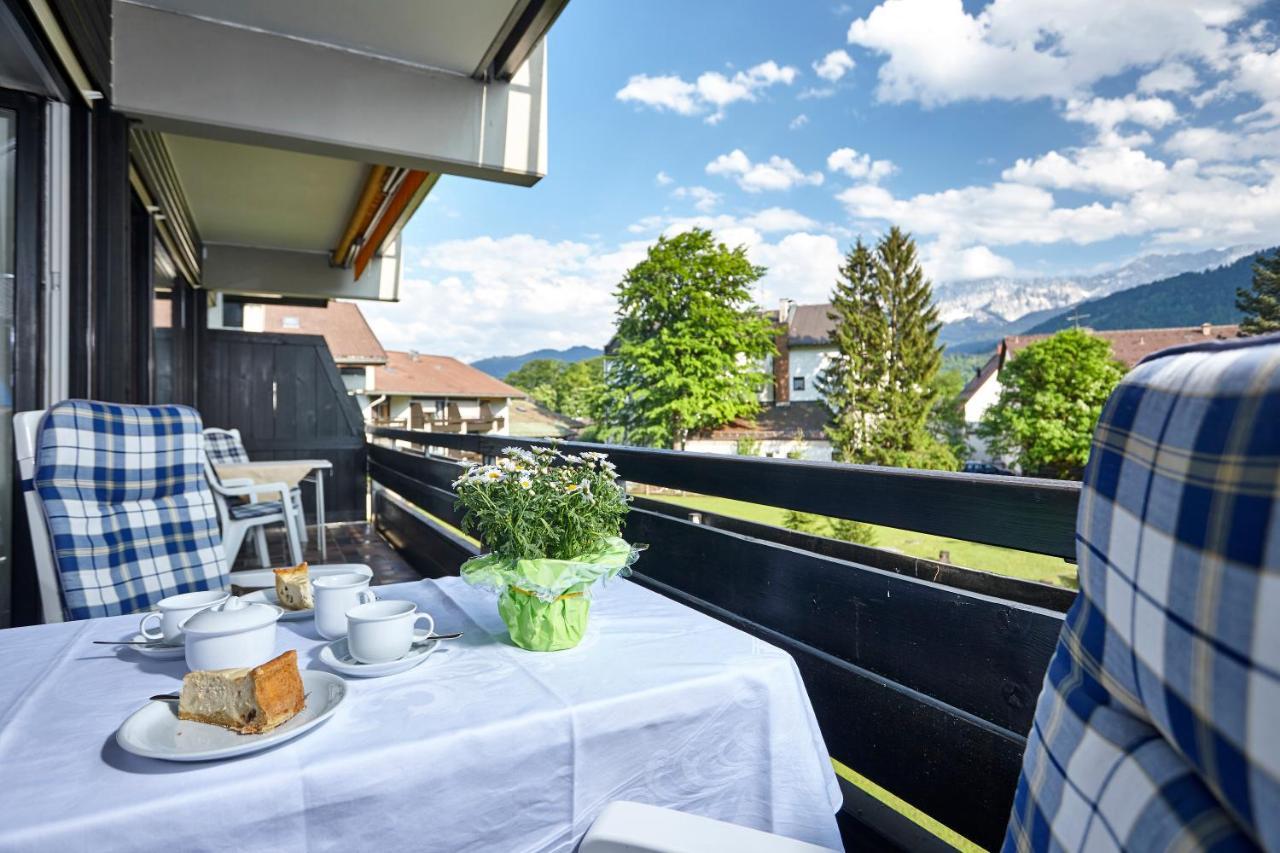 Alpenkette Apartment Гармиш-Партенкирхен Екстериор снимка